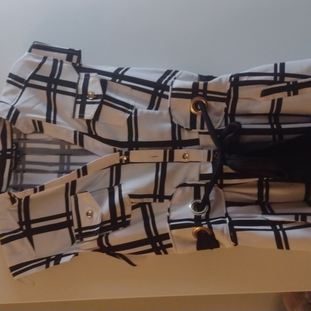 Double Zero Black and White Plaid Dress - Picture 2 of 7